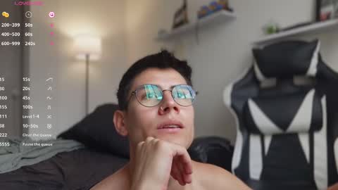 hey_cesard online show from September 10, 3:46 pm