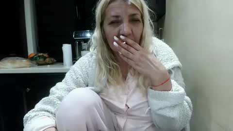 Heyheygrey online show from March 1, 11:20 pm