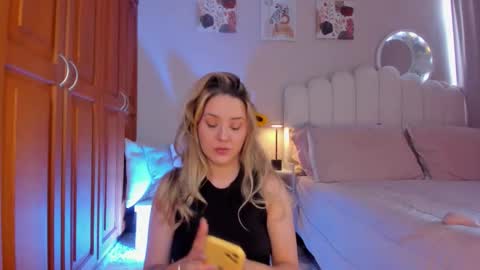 Martina Ricci Show schedule Monday to Friday 8am colombia time I work some weekends  online show from March 3, 4:47 pm