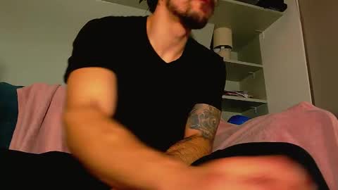 highnightz online show from February 18, 9:47 pm