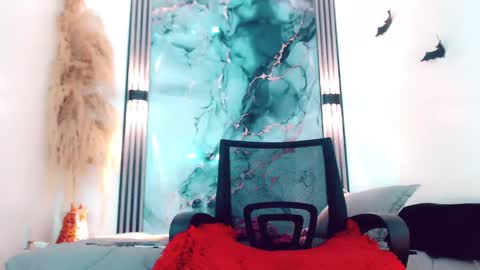 Snapshot of hilary_avilan chatting on September 10, 7:48 pm Hilary Avilan online show from September 10, 7:48 pm