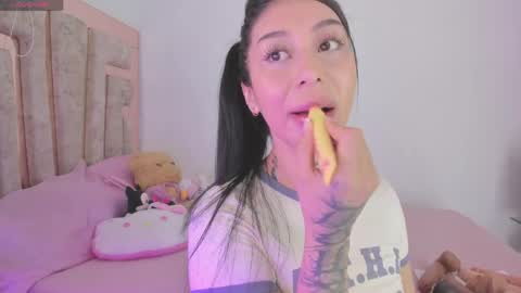 LUNA new account  FOLLOW ME online show from May 25, 12:06 am