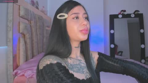 LUNA new account  FOLLOW ME online show from April 15, 4:54 pm