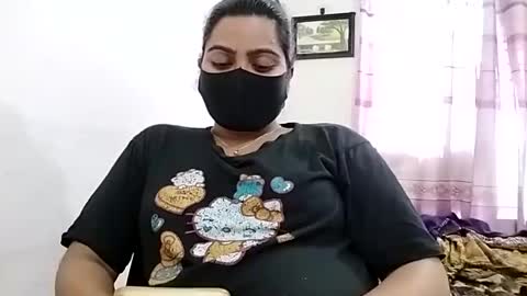 himuhimu22 online show from November 27, 3:25 am