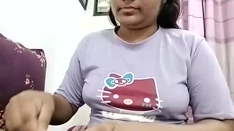 himuhimu22 online show from November 15, 7:15 pm