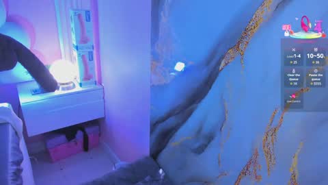 hinata_dolly online show from April 4, 2:13 pm