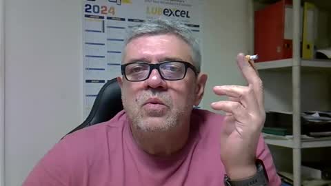 hippo online show from December 8, 9:24 am