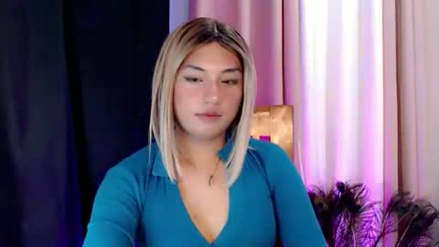 holly_maria69 online show from March 1, 1:59 pm