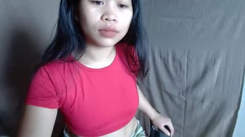 HollyApple online show from February 15, 2:14 am