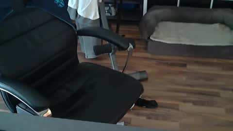 hollymollysucker online show from March 8, 10:41 am