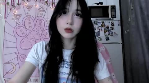 Ho Lee Sheet online show from March 13, 3:26 pm