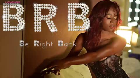 Holly online show from February 10, 8:00 pm