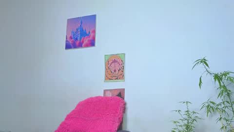      online show from March 20, 7:13 am