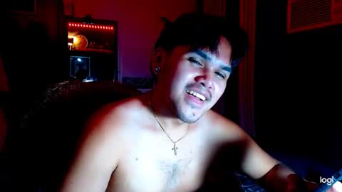 Snapshot of holydiorx chatting on October 28, 6:09 pm holydiorx online show from October 28, 6:09 pm