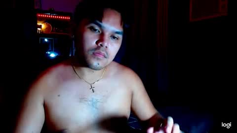 Snapshot of holydiorx chatting on October 27, 4:51 pm holydiorx online show from October 27, 4:51 pm