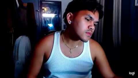 Snapshot of holydiorx chatting on September 15, 3:35 pm holydiorx online show from September 15, 3:35 pm