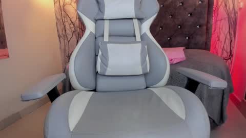 Mila Purple online show from December 4, 12:02 am