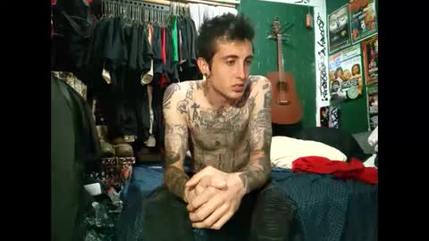 homeinvasion online show from December 7, 9:44 am