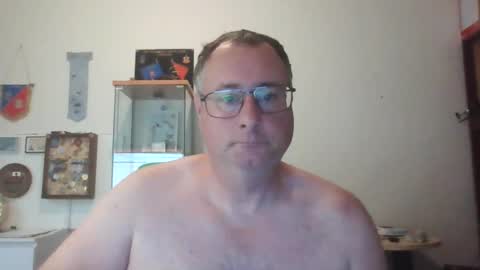 homquisgode11 online show from July 16, 9:45 am