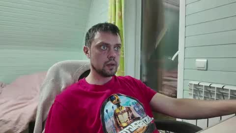 Henry online show from November 3, 6:53 pm