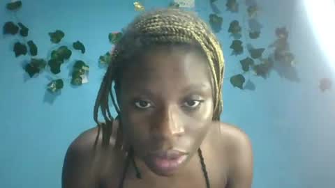 Queen online show from October 7, 7:32 pm