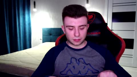 Wolfy online show from December 17, 1:50 am