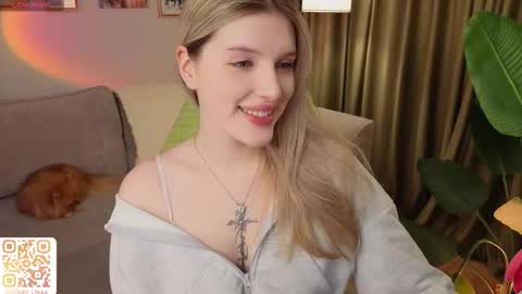 Lina online show from March 10, 3:27 pm