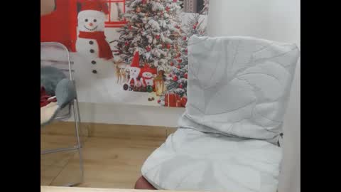 honeybaby2k online show from December 18, 4:19 am