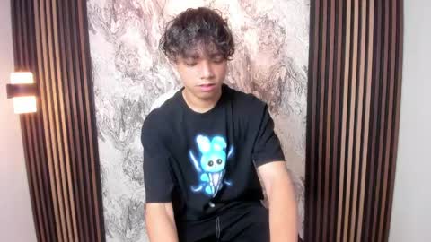 honeymoon_sariel online show from April 20, 1:47 pm