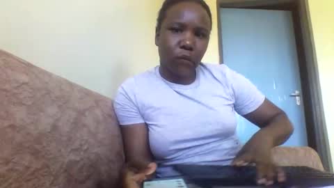 Honeymuny online show from November 22, 8:57 am