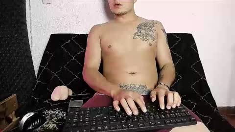 robiin online show from October 19, 9:47 am