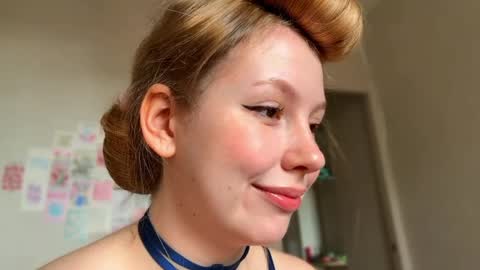 Audrey online show from May 14, 2:21 am