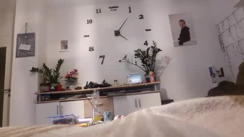 horneycumslutsucker online show from March 8, 2:15 am