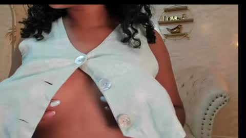 Horny Curls  online show from July 23, 3:59 am