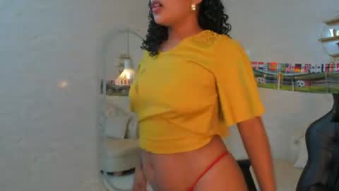Horny Curls  online show from June 18, 3:45 am