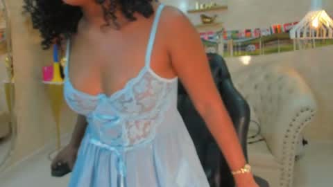 Horny Curls  online show from June 19, 3:45 am
