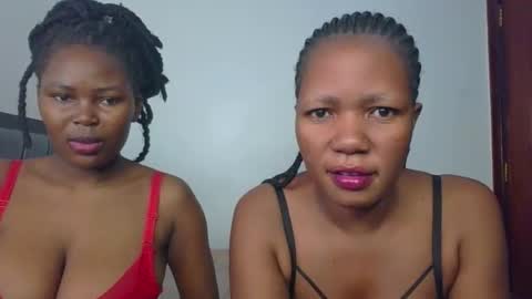 horny_lainie online show from October 8, 6:47 pm