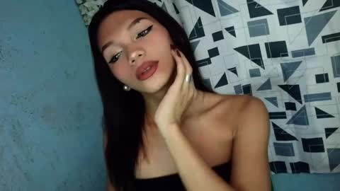 Rhiana online show from April 21, 5:25 am