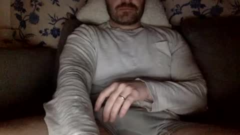 Snapshot of horny_thick_cock chatting on January 29, 4:05 am horny_thick_cock online show from January 29, 4:05 am