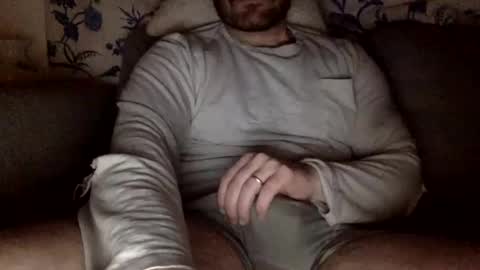 Snapshot of horny_thick_cock chatting on February 27, 3:40 am horny_thick_cock online show from February 27, 3:40 am