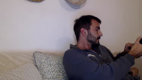 hornyasfuckk33 online show from December 14, 9:02 pm