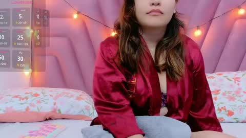 Khloe  online show from October 22, 12:29 pm