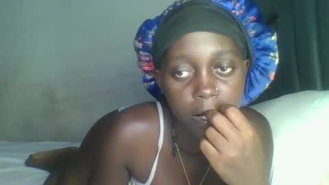 Bella online show from March 30, 4:18 pm