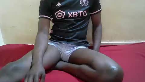 hornyboy9102003 online show from December 19, 7:04 am