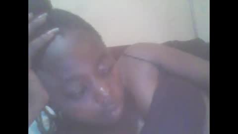 hornygal001 online show from November 12, 9:33 am