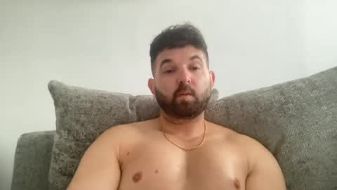 hornygymboyy online show from July 3, 10:42 am