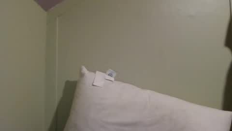 kittykitkat online show from January 8, 12:49 am