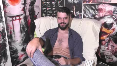 Snapshot of hornymaster93 chatting on September 12, 6:43 pm hornymaster online show from September 12, 6:43 pm