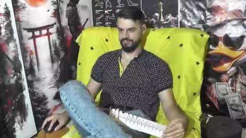 Snapshot of hornymaster93 chatting on September 26, 4:20 am hornymaster online show from September 26, 4:20 am