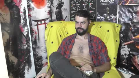 Snapshot of hornymaster93 chatting on October 16, 2:33 am hornymaster online show from October 16, 2:33 am
